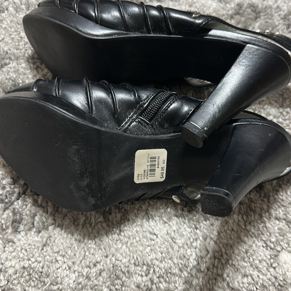 Lane Bryant black heels - Picture 3 of 5